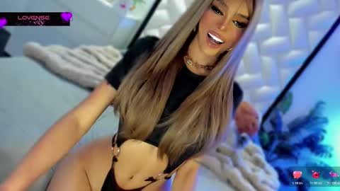 Snapshot of beautiful_mistake chatting on December 18, 2025, 5:57 am Aleah Mendez online show from December 18, 2025, 5:57 am