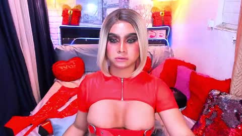 Snapshot of beautifulstrangerts chatting on January 7, 2025, 3:24 am Queen Alexa online show from January 7, 2025, 3:24 am