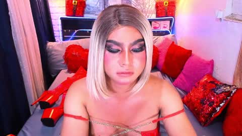 Snapshot of beautifulstrangerts chatting on January 18, 2025, 1:52 am Queen Alexa online show from January 18, 2025, 1:52 am