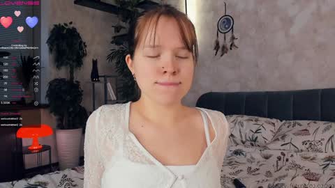 Snapshot of beauty_future chatting on February 2, 2025, 7:09 am Nicole online show from February 2, 2025, 7:09 am