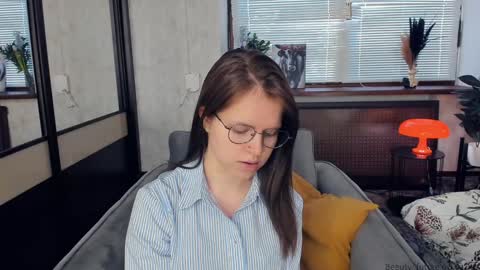 Snapshot of beauty_future chatting on February 6, 2025, 1:21 pm Nicole online show from February 6, 2025, 1:21 pm