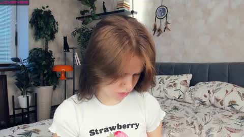 Snapshot of beauty_future chatting on February 20, 2025, 6:06 am Nicole online show from February 20, 2025, 6:06 am