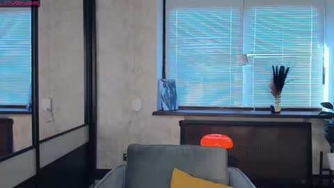 Snapshot of beauty_future chatting on February 23, 2025, 9:33 am Nicole online show from February 23, 2025, 9:33 am