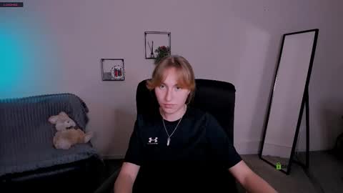 Snapshot of beauty_ginger chatting on September 11, 2025, 12:27 pm beauty_ginger online show from September 11, 2025, 12:27 pm