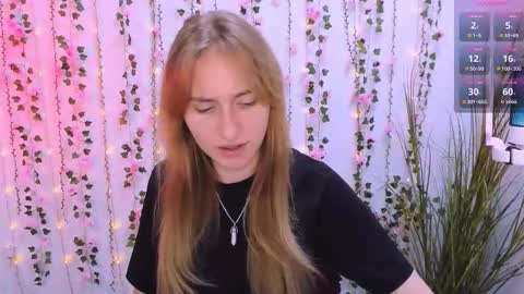 Snapshot of beauty_ginger chatting on September 18, 2025, 1:02 pm beauty_ginger online show from September 18, 2025, 1:02 pm