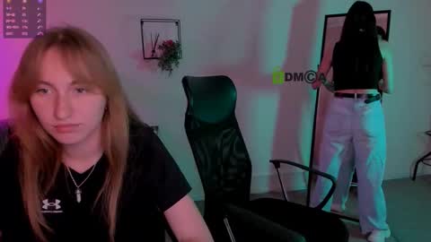 Snapshot of beauty_ginger chatting on September 19, 2025, 1:01 pm beauty_ginger online show from September 19, 2025, 1:01 pm
