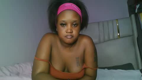 Snapshot of beauty_nana123 chatting on March 17, 2026, 2:53 pm beauty_nana123 online show from March 17, 2026, 2:53 pm