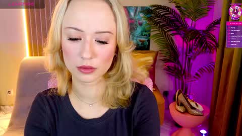 Snapshot of beauty_sashaxx chatting on February 6, 2026, 2:31 pm beauty Sasha online show from February 6, 2026, 2:31 pm