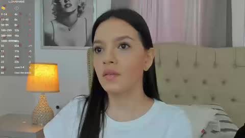 Ariana Reyes online show from November 5, 2025, 12:38 pm