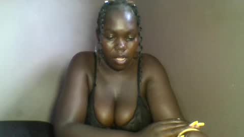 Snapshot of beautybanks chatting on April 10, 2026, 8:30 am beautybanks online show from April 10, 2026, 8:30 am