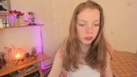 Eliise online show from March 13, 2026, 2:12 pm