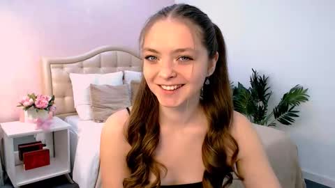 Snapshot of beautyfrominside chatting on September 25, 2025, 1:15 pm Gloria online show from September 25, 2025, 1:15 pm