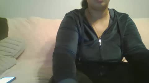 Beauty online show from November 14, 2025, 3:55 pm