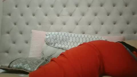 Snapshot of beautyloves chatting on December 22, 2025, 3:58 am Beauty online show from December 22, 2025, 3:58 am
