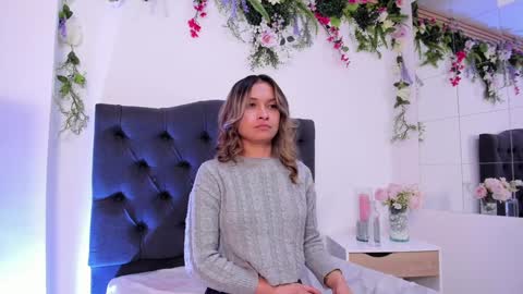 beccamilanni online show from January 28, 2025, 3:46 pm