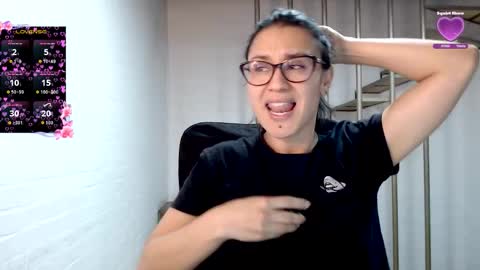 Snapshot of beckdymon chatting on February 25, 2026, 11:47 pm Daniela online show from February 25, 2026, 11:47 pm