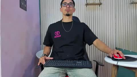 Snapshot of becker2_ chatting on January 16, 2026, 3:49 pm becker2_ online show from January 16, 2026, 3:49 pm