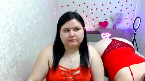 BeckyAndEllen online show from February 16, 2025, 2:21 pm