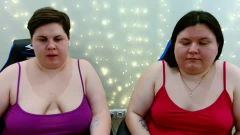 BeckyAndEllen online show from March 27, 2026, 11:15 pm