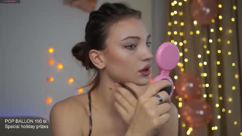 Snapshot of beckymadsons chatting on December 18, 2025, 11:16 am Melissa online show from December 18, 2025, 11:16 am