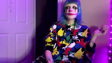 Snapshot of beckytheclown chatting on December 9, 2024, 8:33 am Beckytheclown online show from December 9, 2024, 8:33 am