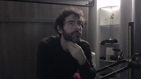 Snapshot of bedghost chatting on January 31, 2026, 7:56 pm bedghost online show from January 31, 2026, 7:56 pm