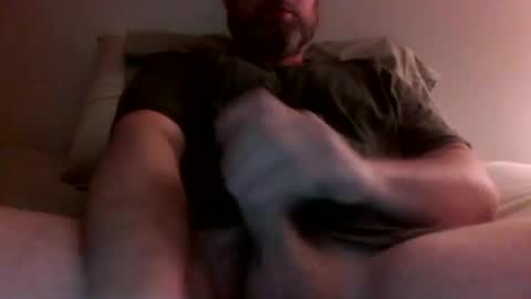 beekstar online show from October 12, 2025, 8:35 am