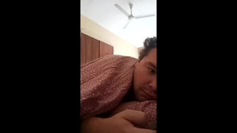 beennudeislife online show from May 27, 2026, 9:28 am