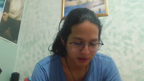 Snapshot of beentage chatting on January 17, 2025, 4:28 am Alex online show from January 17, 2025, 4:28 am