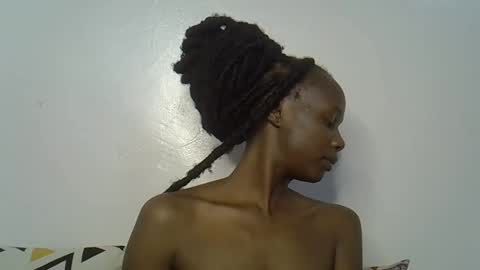 Snapshot of beeswee chatting on December 20, 2024, 11:54 am beeswee online show from December 20, 2024, 11:54 am