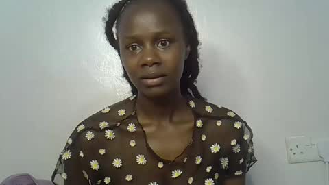 Snapshot of beeswee chatting on December 25, 2024, 7:57 am beeswee online show from December 25, 2024, 7:57 am