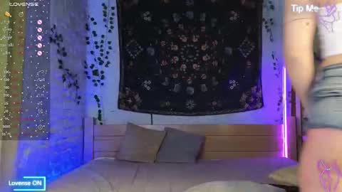 Snapshot of bekky_hammon chatting on October 27, 2025, 3:21 am Bekky online show from October 27, 2025, 3:21 am