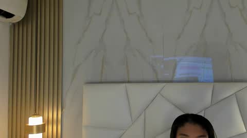 Snapshot of belacampbell chatting on December 17, 2025, 5:13 am Bela online show from December 17, 2025, 5:13 am