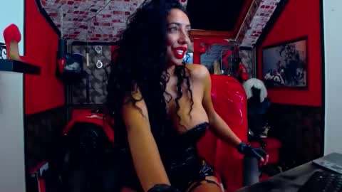 BelatrixDomme online show from April 1, 2026, 4:26 pm