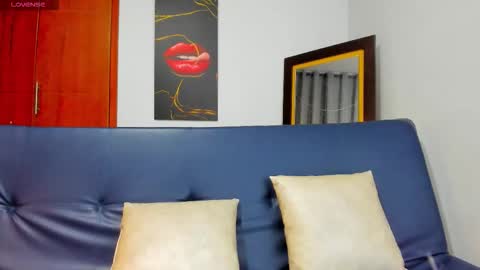 Belen  online show from October 19, 2025, 11:44 am