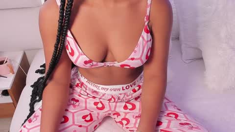 Snapshot of belkis_mills chatting on January 16, 2025, 2:30 pm Belkis online show from January 16, 2025, 2:30 pm