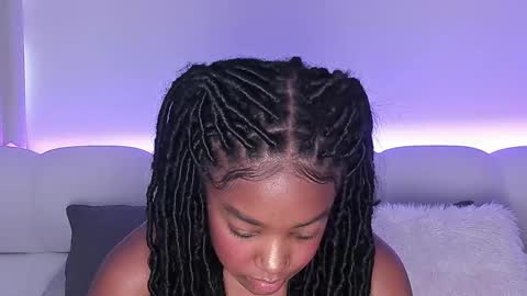 Snapshot of belkis_mills chatting on February 20, 2025, 8:14 pm Belkis online show from February 20, 2025, 8:14 pm