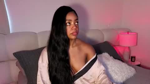 Snapshot of belkis_mills chatting on December 22, 2025, 2:36 pm Belkis online show from December 22, 2025, 2:36 pm