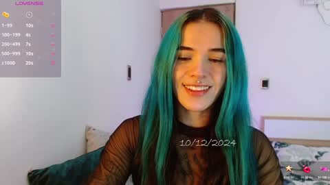 Snapshot of bell_art chatting on December 10, 2024, 4:17 pm online show from December 10, 2024, 4:17 pm
