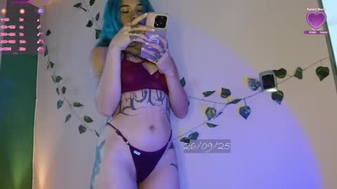 Snapshot of bell_art chatting on September 26, 2025, 3:27 pm online show from September 26, 2025, 3:27 pm
