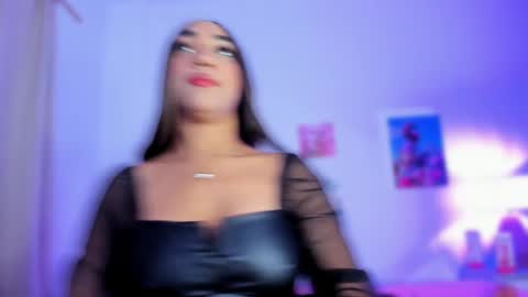 bell_popper online show from September 15, 2025, 11:21 am