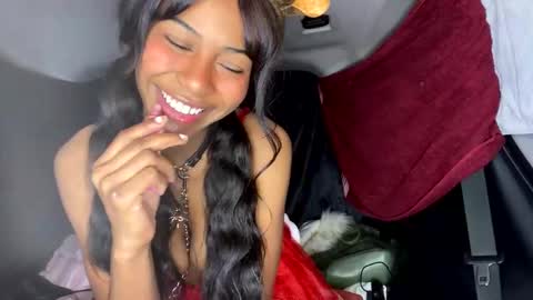 bella19sua online show from November 22, 2025, 6:34 am