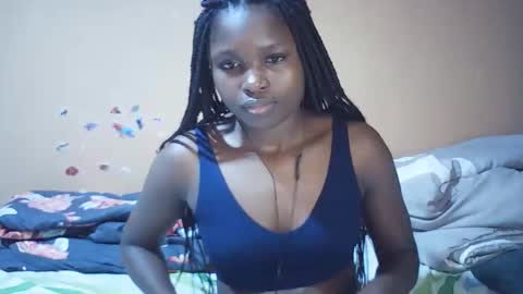 Bella online show from November 13, 2025, 5:34 pm