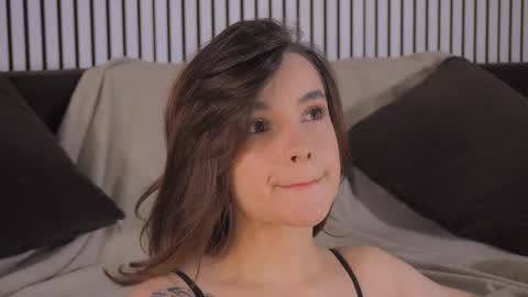 Snapshot of bella_alita chatting on April 3, 2026, 8:07 pm lita online show from April 3, 2026, 8:07 pm