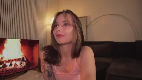Snapshot of bella_alita chatting on July 4, 2026, 8:37 pm lita online show from July 4, 2026, 8:37 pm