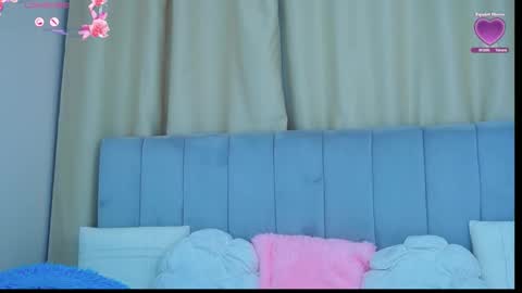 Snapshot of bella_barby chatting on October 7, 2025, 6:43 am Bella online show from October 7, 2025, 6:43 am