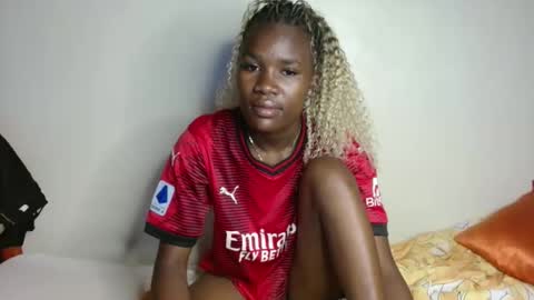 Snapshot of bella_cocy chatting on April 13, 2026, 8:42 am cocy online show from April 13, 2026, 8:42 am
