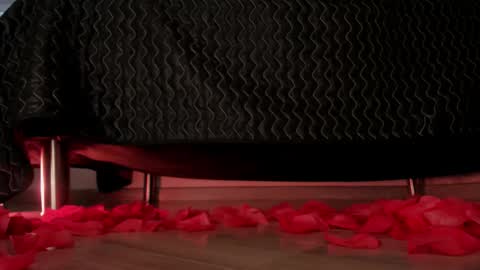 Dessi  online show from November 21, 2025, 12:26 pm