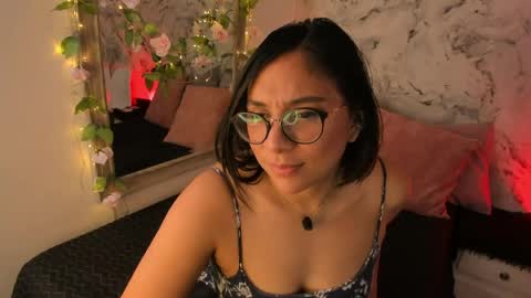 Dessi  online show from May 27, 2026, 2:14 pm