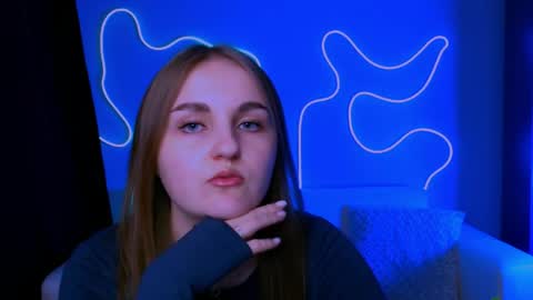 Bella online show from March 18, 2026, 11:57 am